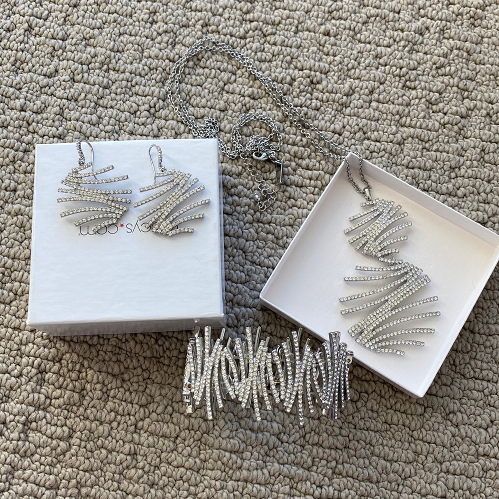 INC 3 Piece Jewelry Set